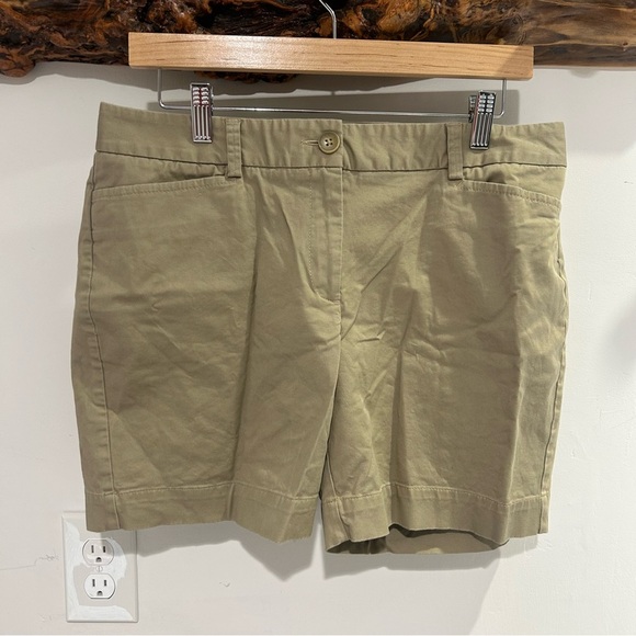 Lands' End Tan Bermuda Shorts Relaxed Fit Cotton 10P - Picture 1 of 8